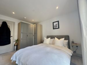 Bedroom- click for photo gallery
